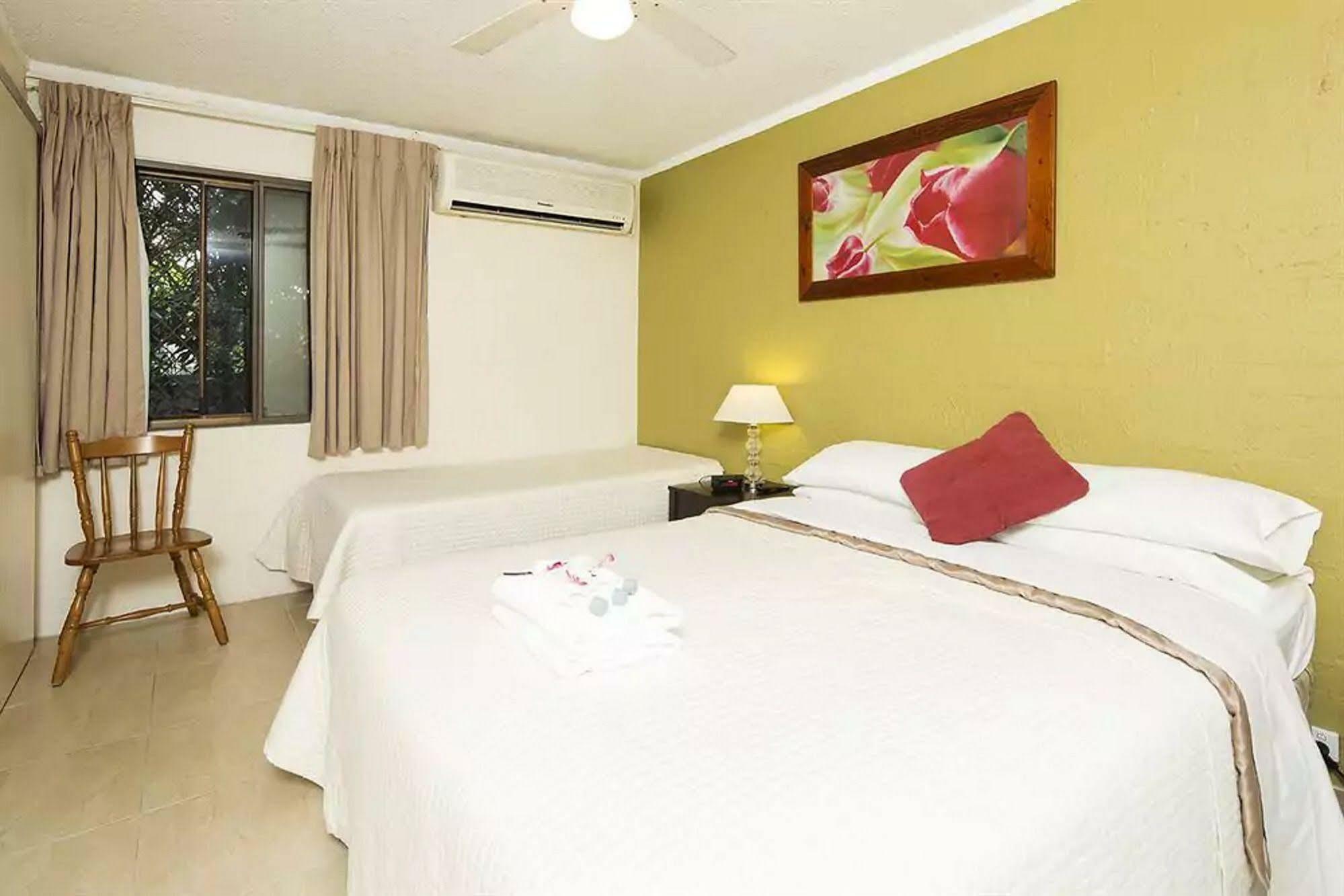 Burleigh Palms Holiday Apartments Gold Coast Exteriér fotografie